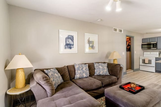 property at 3868 Panthersville Rd