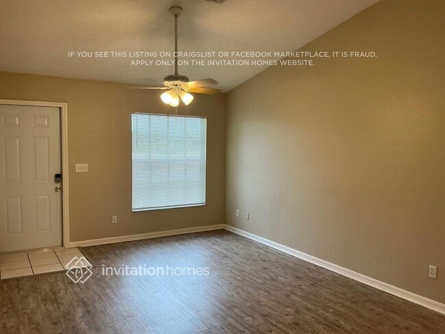 904 NE 5th Pl in Cape Coral, FL - Building Photo - Building Photo