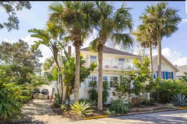 property at 8 Tremerton St