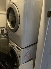 1728 Beacon St, Unit 2 in Brookline, MA - Foto de edificio - Building Photo