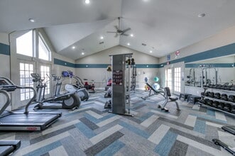 Copper Beech Town Homes in Clovis, CA - Foto de edificio - Building Photo