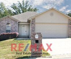 141 Weathering Dr in Austin, AR - Building Photo