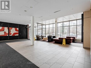 15-715 Brunel Ct in Toronto, ON - Building Photo - Building Photo