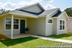 812 Uvalde St in Pleasanton, TX - Building Photo - Building Photo