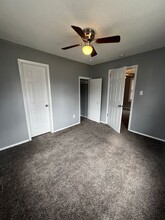 503 W High St in Springfield, MO - Building Photo - Building Photo