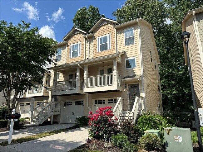 property at 1617 Liberty Pkwy NW