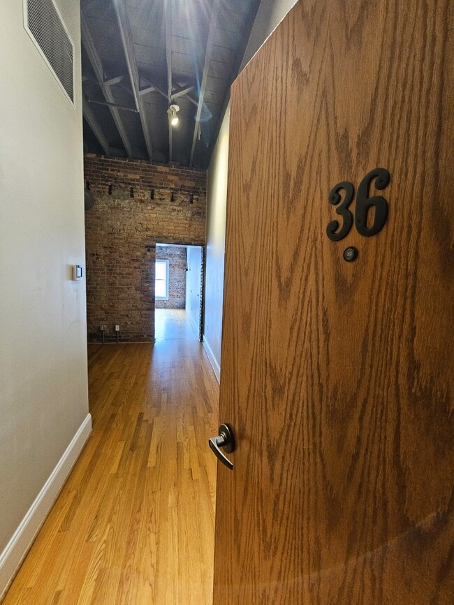 property at 1417 Market St