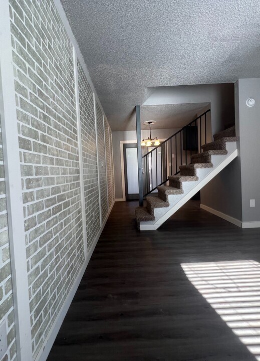 1200 Cedar Ave in Tahlequah, OK - Building Photo