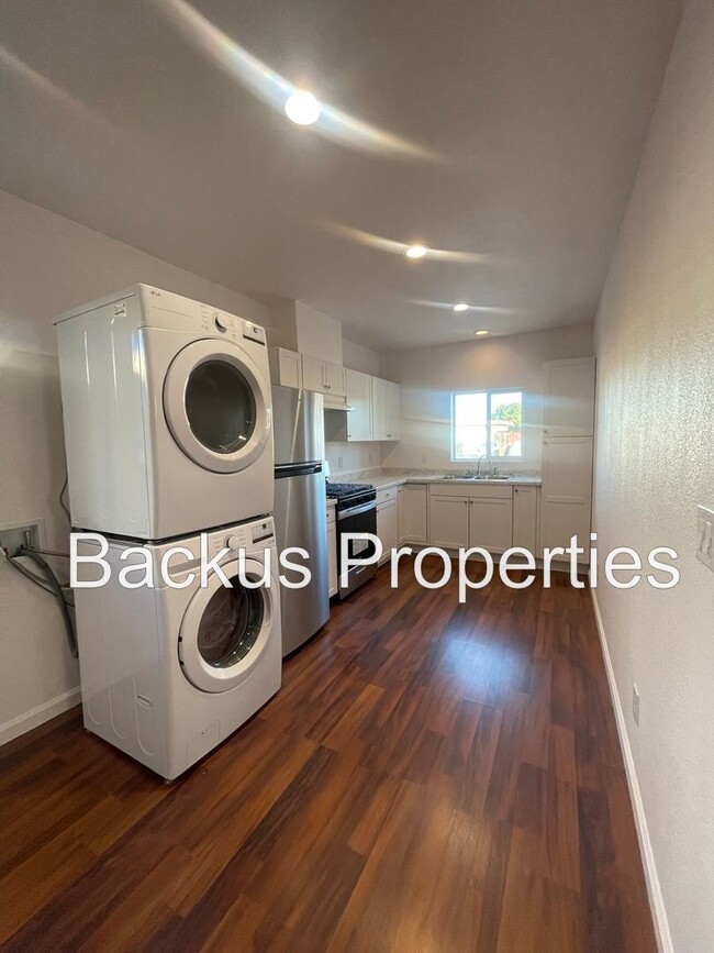 235 Navajo Dr in Salinas, CA - Building Photo - Building Photo