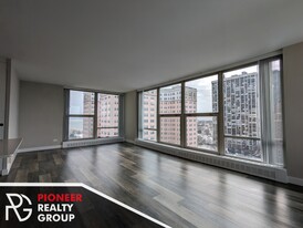 5556 N Sheridan Rd, Unit #5600-015D Apartments