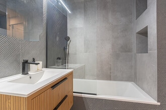 631 Wilson Ave in Brooklyn, NY - Building Photo - Building Photo