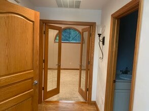 900 Allegheny Ave, Unit Carriage House in Avonmore, PA - Building Photo - Building Photo