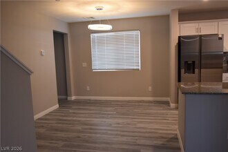 12107 Azure Gate Rd in Las Vegas, NV - Building Photo - Building Photo