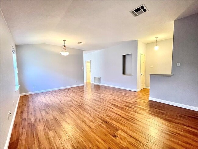 3761 Top Rock Ln in Round Rock, TX - Building Photo - Building Photo