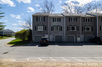 Winding Brook Estates in Dracut, MA - Building Photo - Building Photo