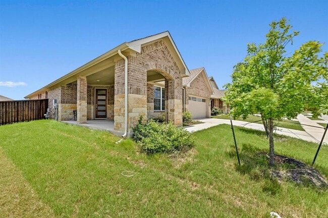 2037 Wilsons Warbler Dr in Leander, TX - Building Photo - Building Photo