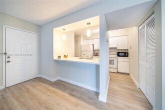 620 S Park Rd in Hollywood, FL - Building Photo - Building Photo