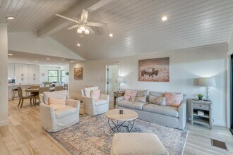 3305 Close Call in Horseshoe Bay, TX - Building Photo - Building Photo