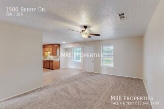 1500 Berry Dr in Cleburne, TX - Building Photo - Building Photo