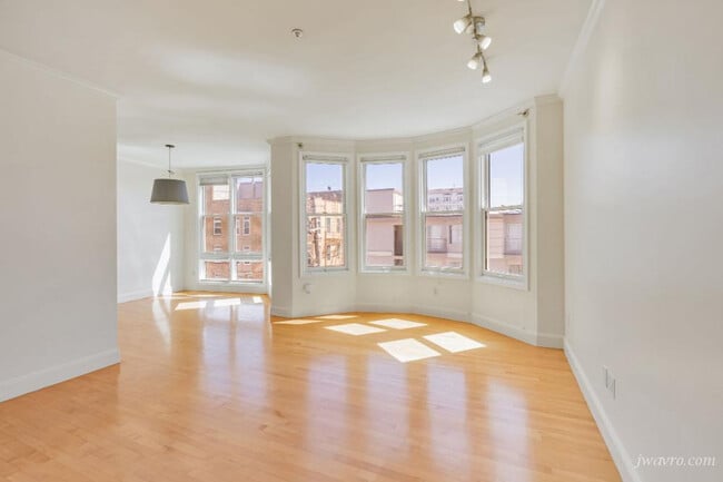 property at 1438 Filbert St