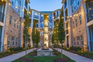 Hawthorne at Parkside in Cary, NC - Building Photo