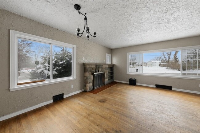 2105 Lakeview Ave in Dayton, OH - Building Photo - Building Photo