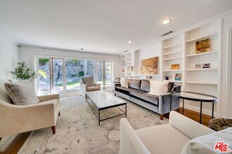 2628 Mandeville Canyon Rd in Los Angeles, CA - Building Photo - Building Photo