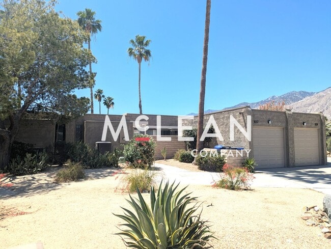 property at 837 N Calle De Pinos