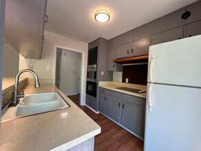 323 Willow Rd in Savannah, GA - Building Photo - Building Photo