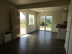 465 Dorothy Ln in Arroyo Grande, CA - Building Photo - Building Photo