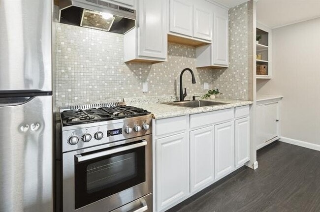 100 Magnolia Ave in Lynn, MA - Building Photo - Building Photo