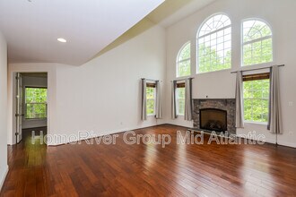 6804 Osborne Hill Dr in Upper Marlboro, MD - Building Photo - Building Photo