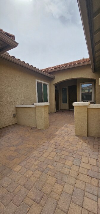 19267 E Carriage Way in Queen Creek, AZ - Building Photo