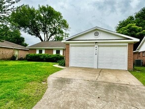 8419 Neff St in Houston, TX - Building Photo - Building Photo