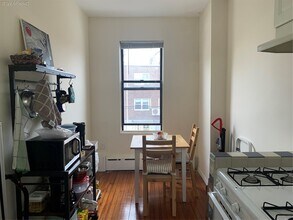 32-60-60 43rd St in Queens, NY - Building Photo - Building Photo