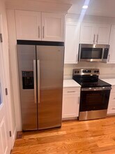 5 W Chapel St in Abington, MA - Building Photo - Building Photo