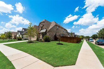 4601 Parkridge Dr in Plano, TX - Building Photo - Building Photo