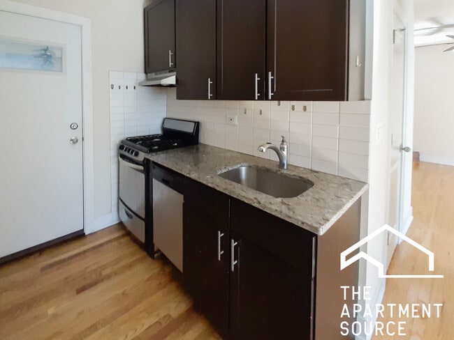 property at 514 W Cornelia Ave