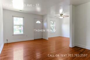 577 W Diamond Ave in Gaithersburg, MD - Building Photo