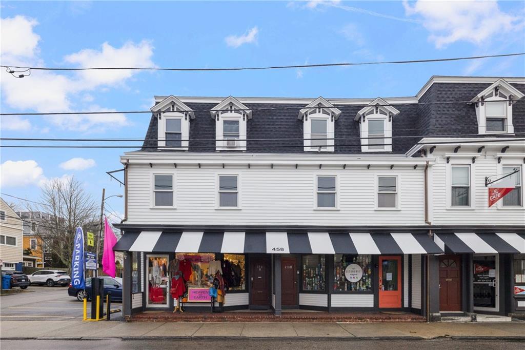 458 Thames St, Unit A in Newport, RI - Building Photo