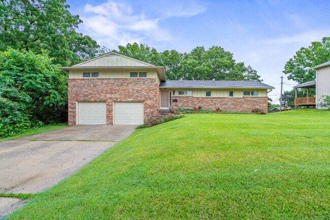 property at 820 S Fairview Rd