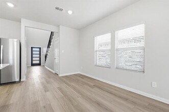 5611 Chasewood Dr in McKinney, TX - Building Photo - Building Photo