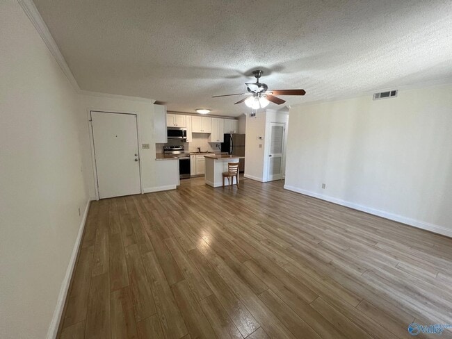 6620 Willow Pointe Dr NW, Unit F in Huntsville, AL - Building Photo - Building Photo