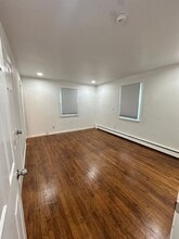 101 Robertson Ave in White Plains, NY - Building Photo - Building Photo