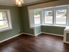 914 S Hickory St in Pecos, TX - Building Photo - Building Photo