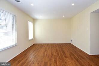 1809 Westwind Way in McLean, VA - Building Photo - Building Photo