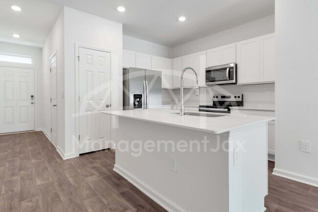 5473 Tellaro Ln in Jacksonville, FL - Building Photo - Building Photo