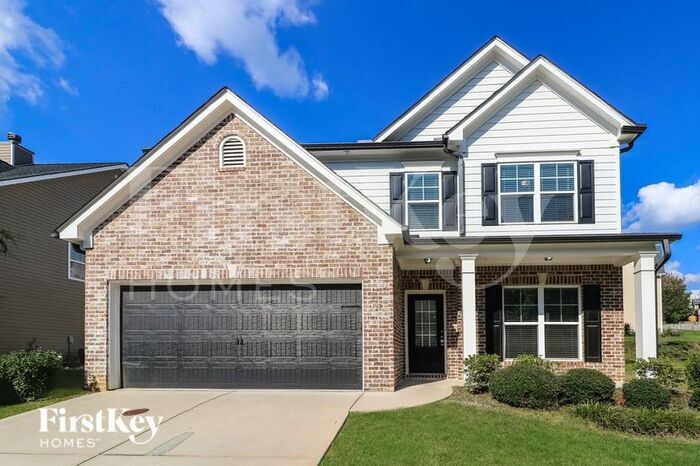 210 Omega Ct in Dallas, GA - Building Photo