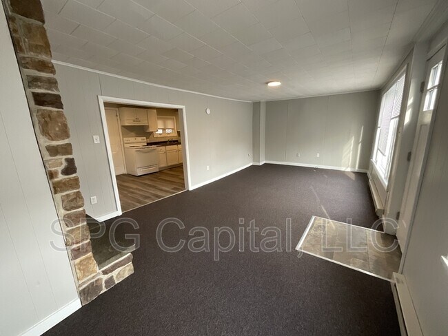 218 N Pitt St in Carlisle, PA - Foto de edificio - Building Photo