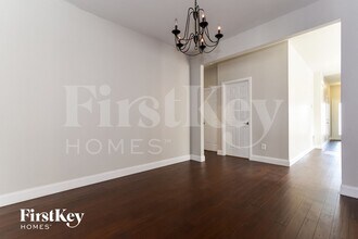 5630 Sweet River Dr in Indianapolis, IN - Building Photo - Building Photo